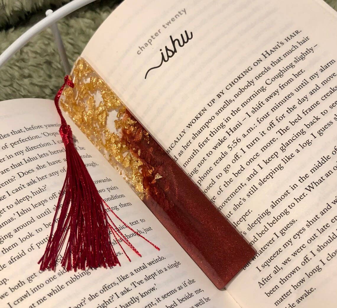 Gryffindor-esque Red & Gold Bookmark