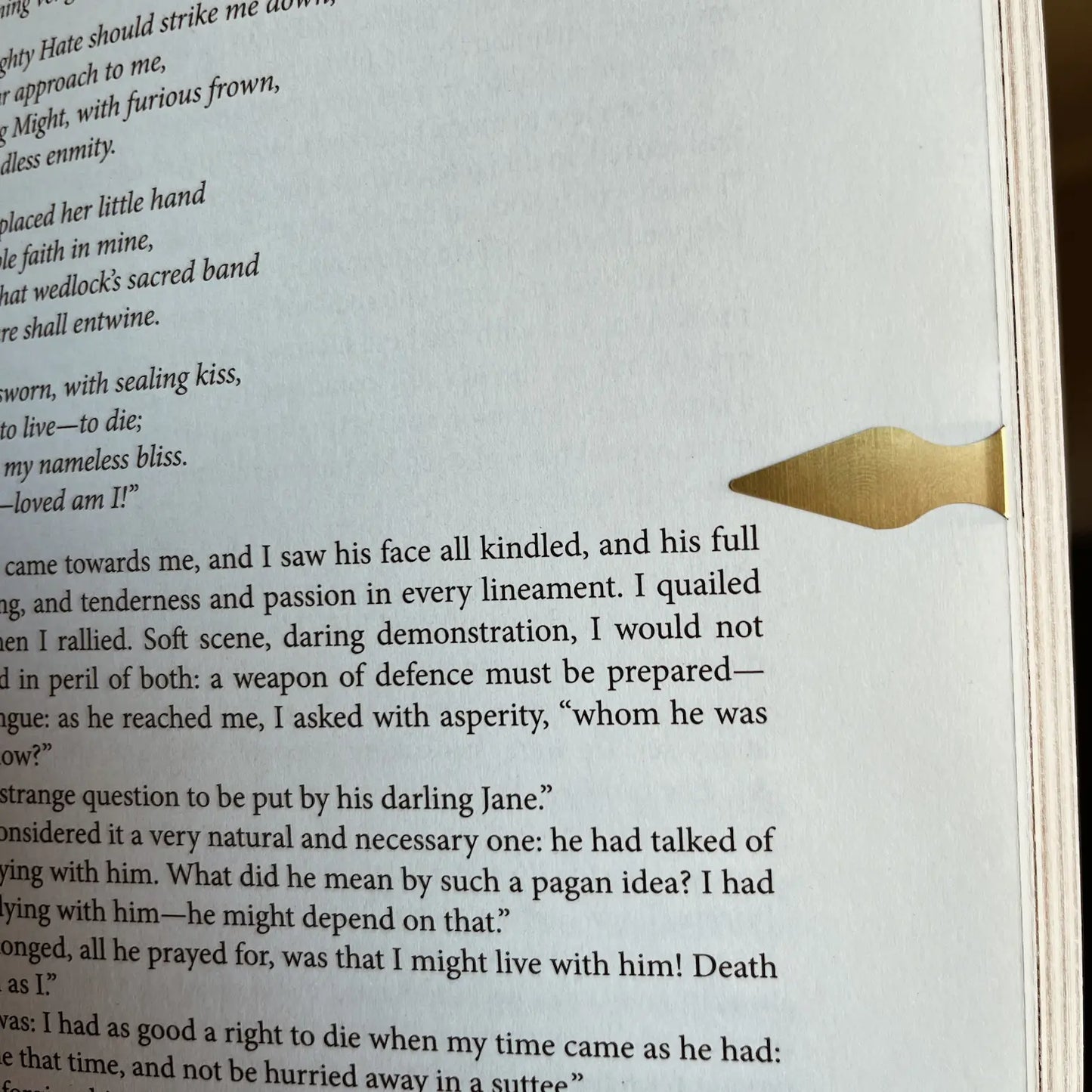 Book Darts: Elegant Nondamaging Page Markers